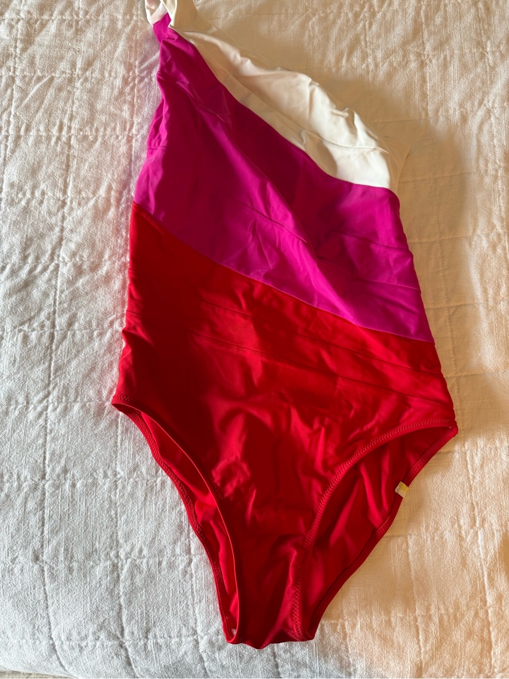 summersalt One-Shoulder Colorblock One-Piece Swimsuit in Red, Pink & White